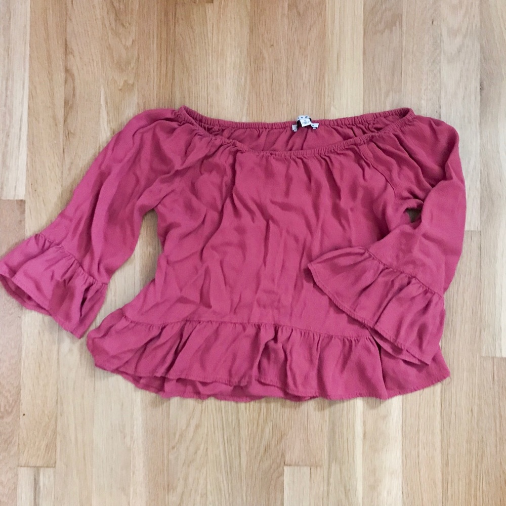 ✨ PINK OFF THE SHOULDER BLOUSE ✨